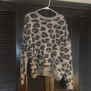 Time and Tru Leopard Print Sweater in Gray and Cream
